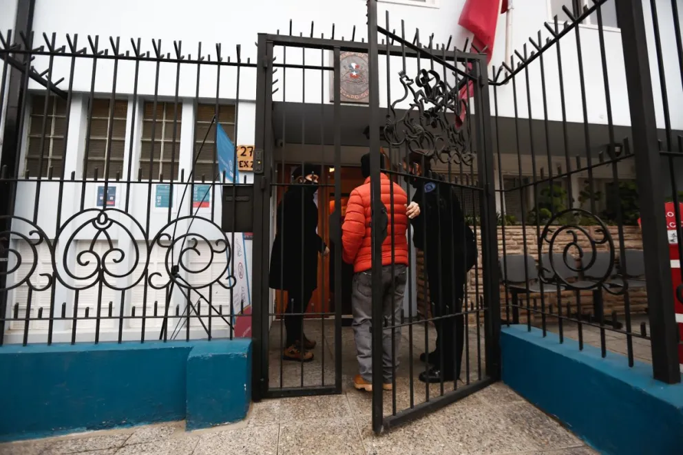 Un reflejo barilochense del sufragio chileno: primarias sin alboroto