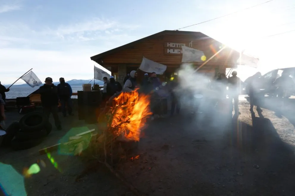 UTHGRA reclama y denuncia “práctica desleal empresaria”