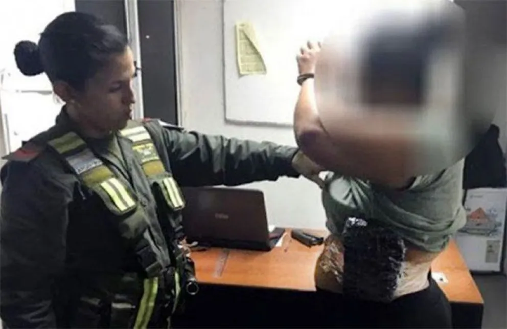 Quiso pasar cocaína a Chile pero la absolvieron porque necesitaba dinero para operar a su hijo